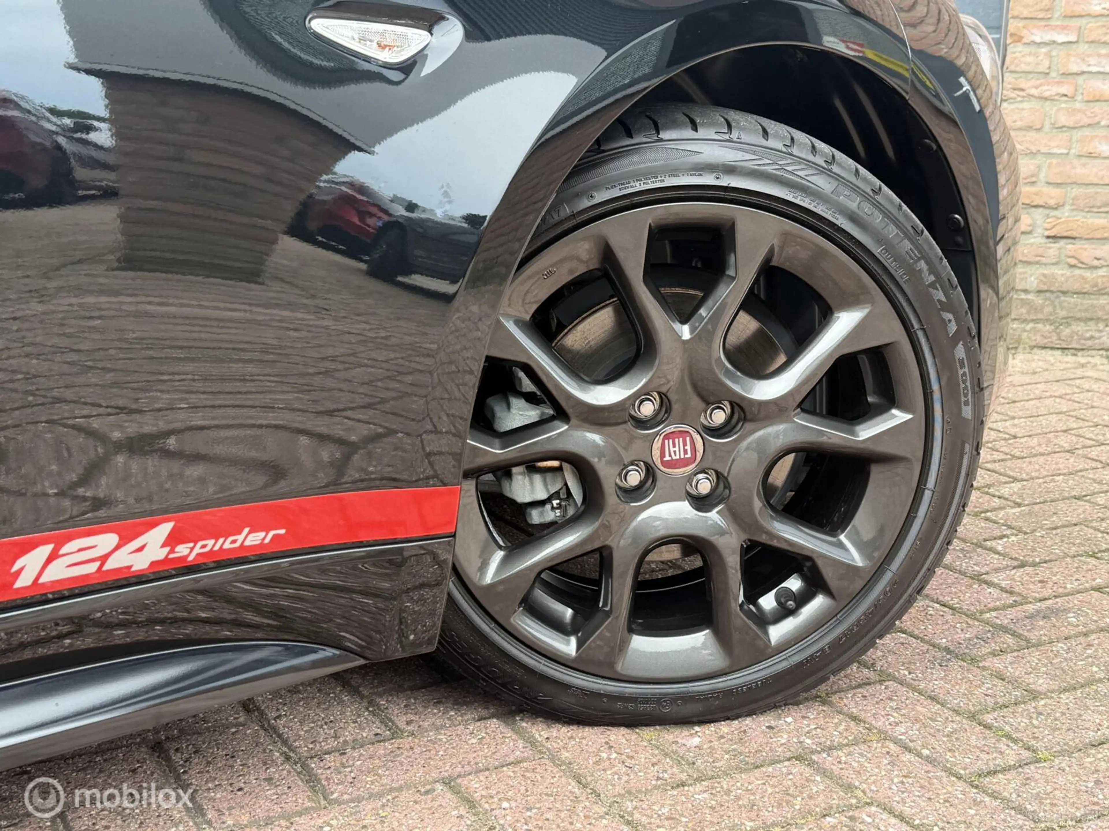 Fiat 124 Spider 1.4 MultiAir Turbo Lusso Sport Leer Navi Camera Bo — photo 8