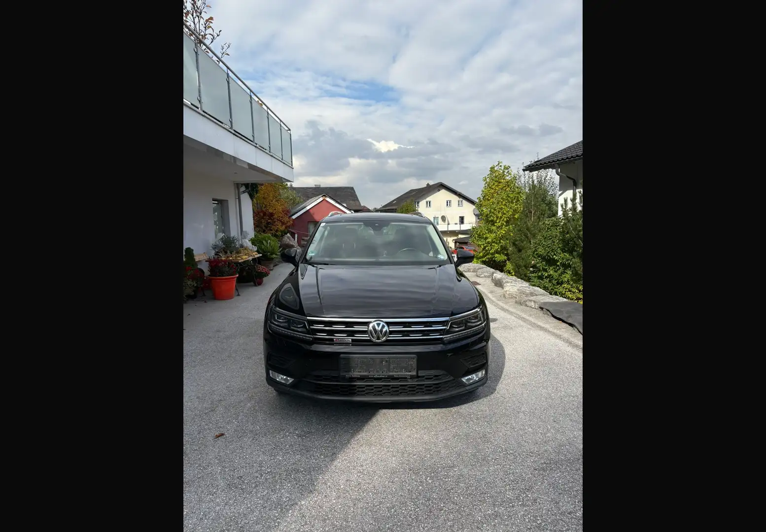 Volkswagen Tiguan Tiguan 2,0 TDI SCR 4Motion Highline DSG Highline Schwarz - 1