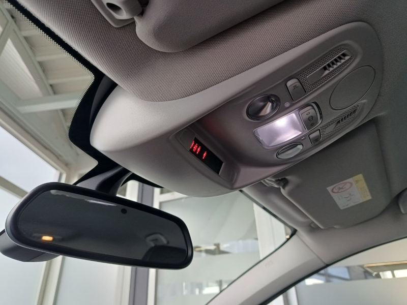 Citroen C4 BlueHDi 100 S&S Collection — photo 14