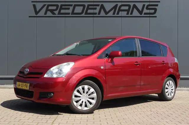 Toyota Verso 1.6 VVT-i Sol