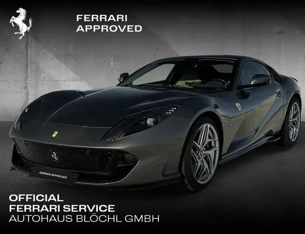 Ferrari 812 Superfast*Atelier*full Carbon*racing seats*