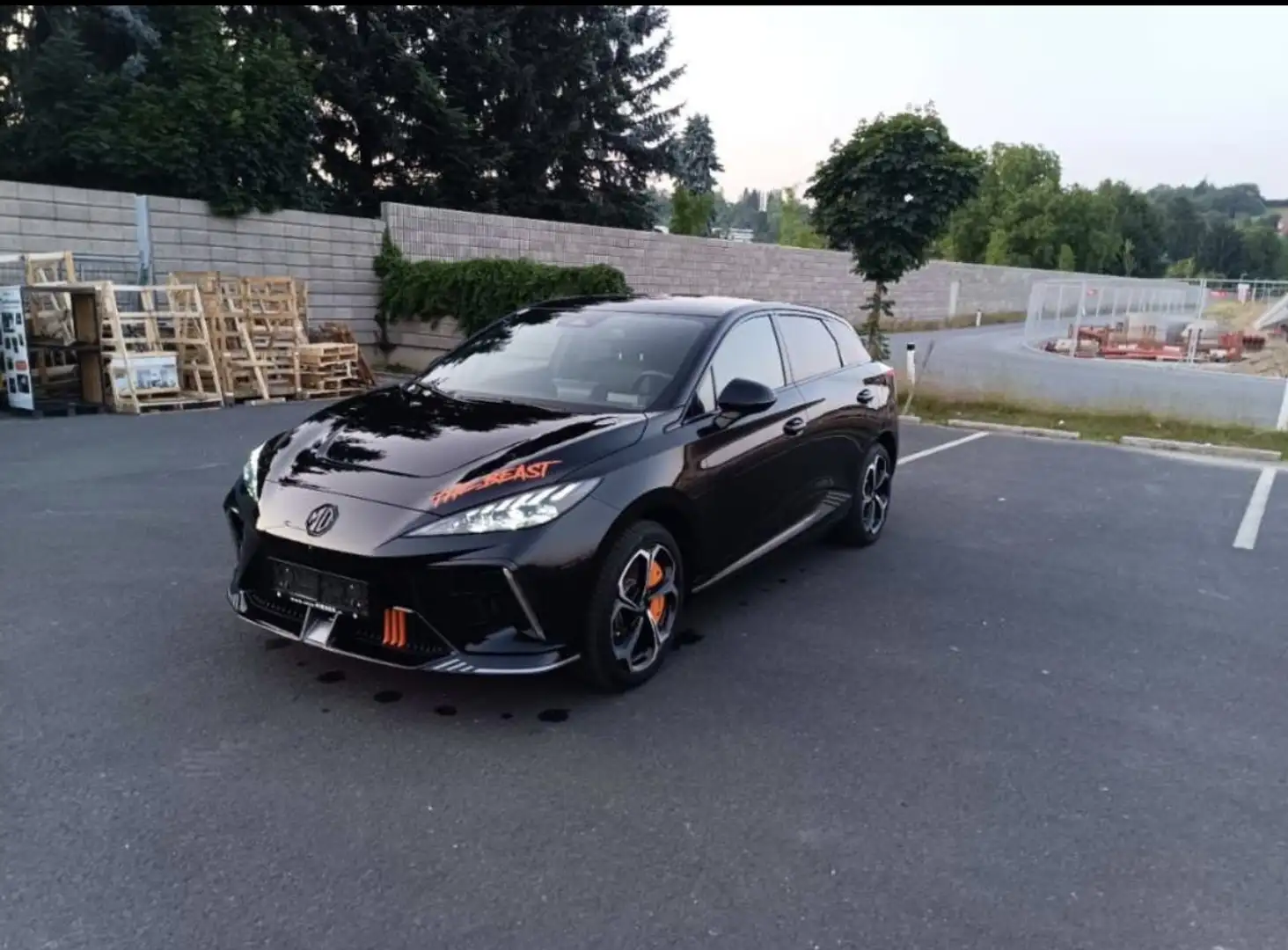 MG MG4 MG4-XPower , 4x4, 8-fach Alu. Schwarz - 1