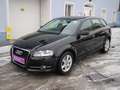 Audi A3 1.6 TDI Attraction Schwarz - thumbnail 3