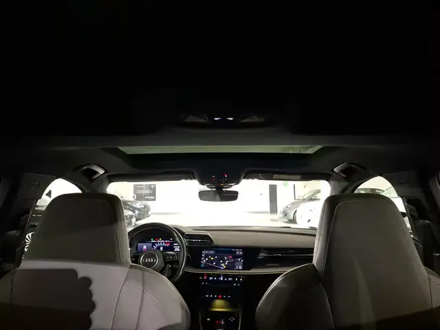 Audi S3 view 14