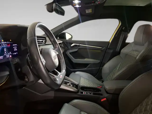 Audi S3 view 4