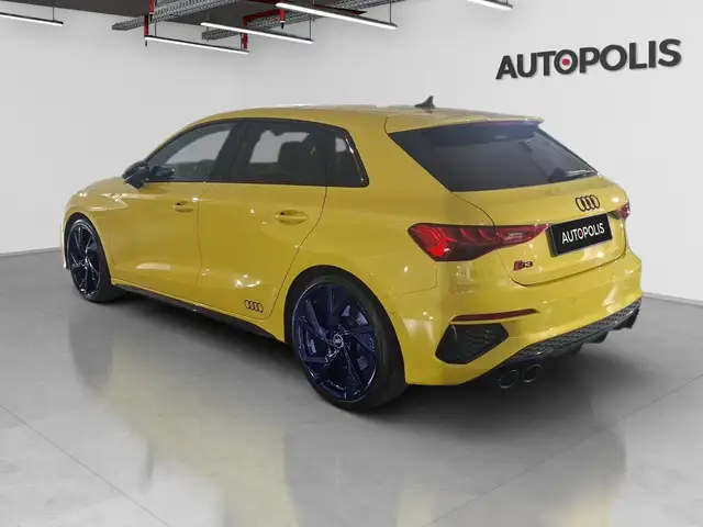 Audi S3 view 15