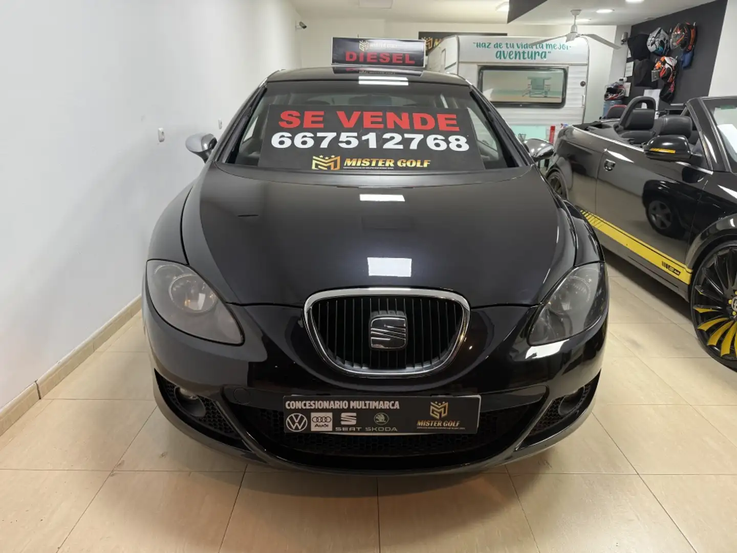 SEAT Leon 1.9TDI Sport Negro - 1