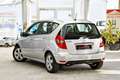 Mercedes-Benz A 200 Avantgarde Automatik Parkhilfe Sitzheizung Silber - thumbnail 4