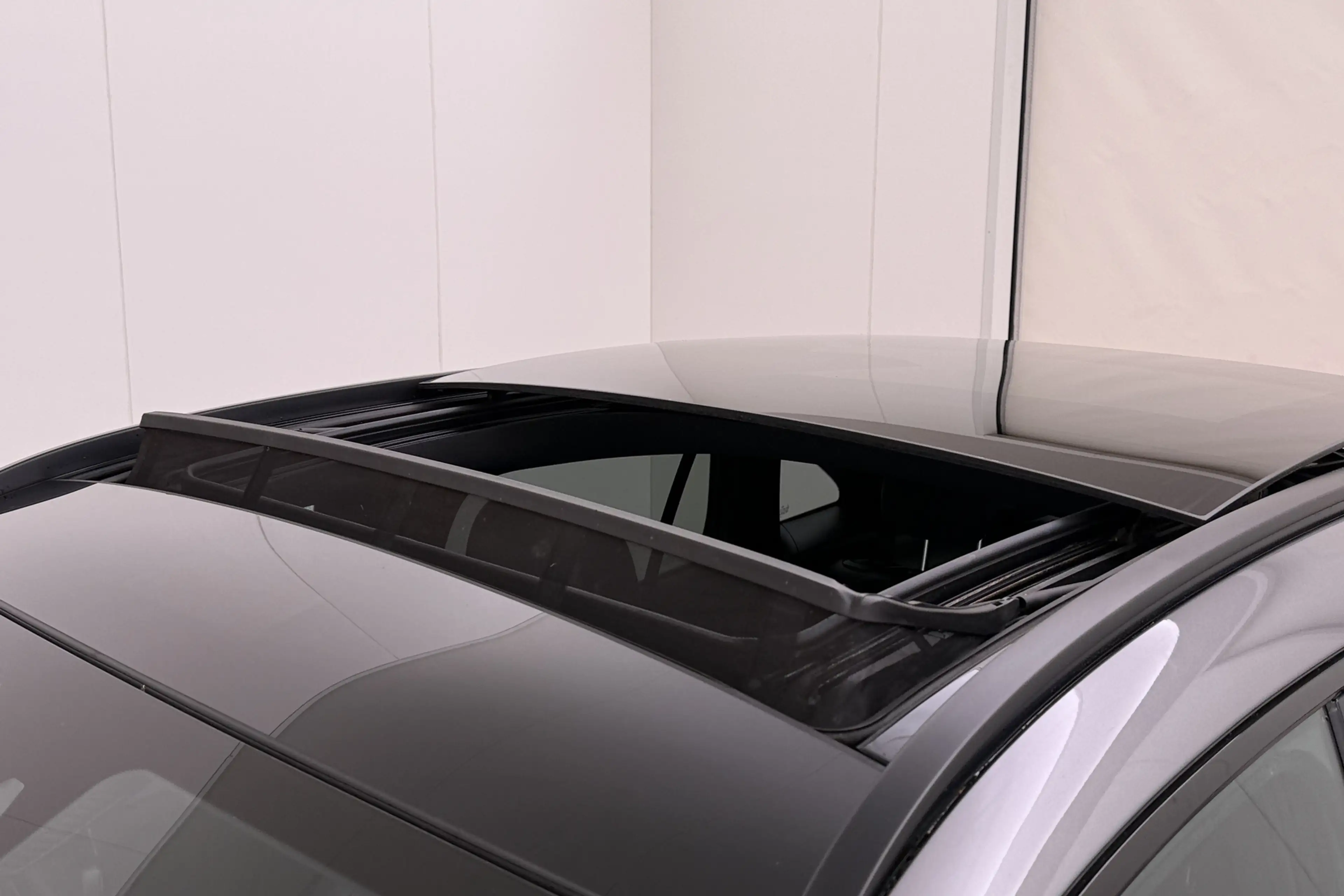 Mercedes-Benz EQA 250 AMG+ 67 kWh (95%SOH) Pano-Dak Burmester Memory — photo 9