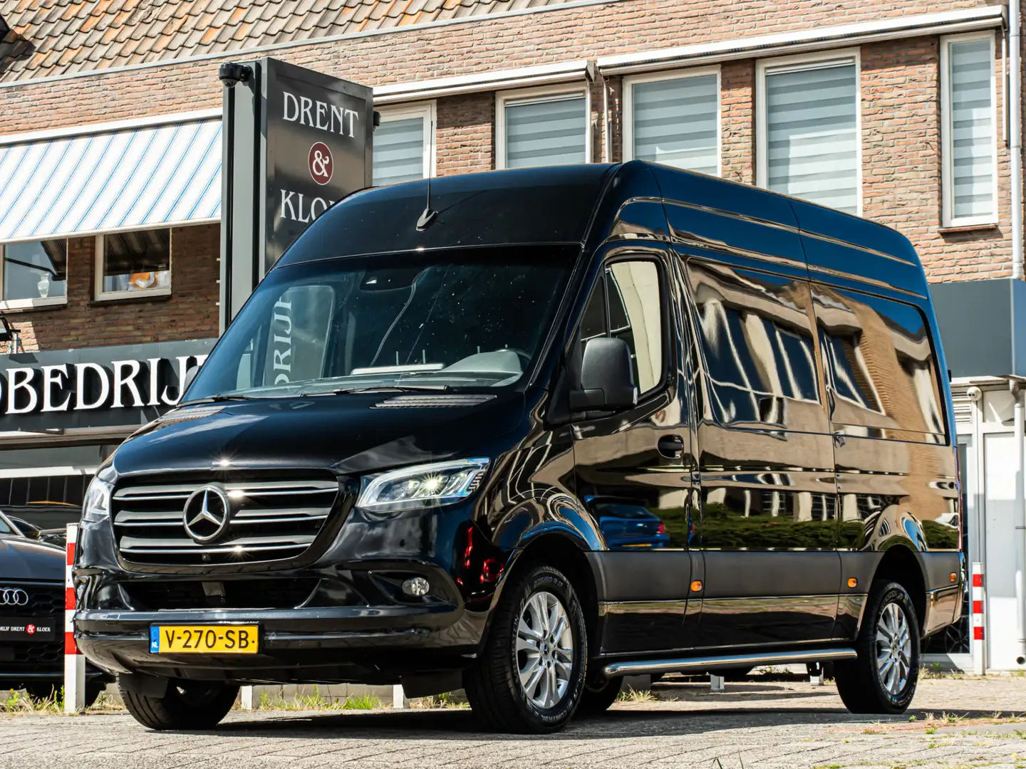 Mercedes-Benz Sprinter 314 2.2 CDI L2H2 DC EURO VI-D LED GROOT SCHERM 360 Noir - 1