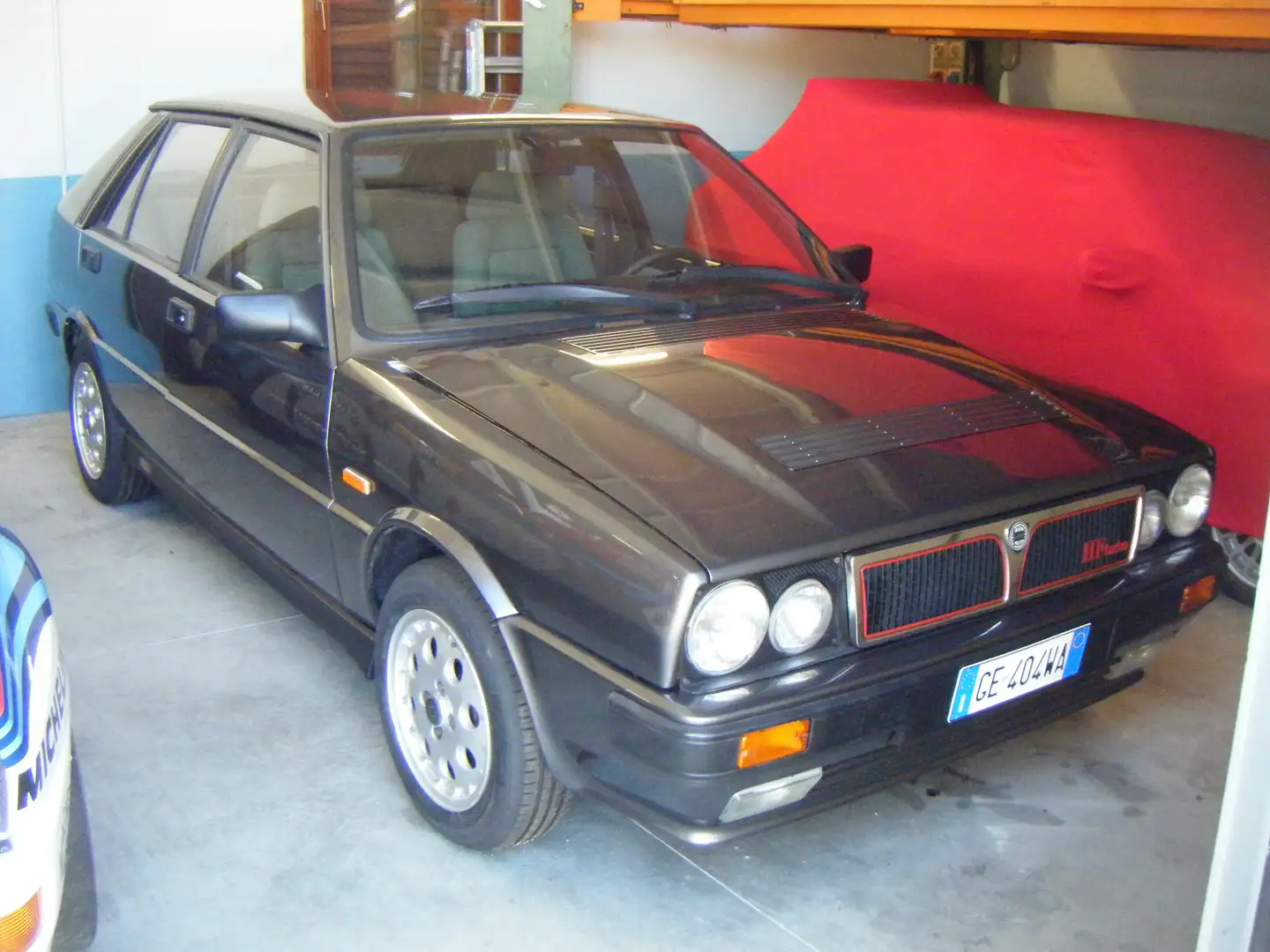 Lancia Delta Delta 1.6 Turbo HF RST Gris - 1