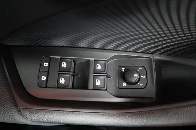 Skoda Octavia view 7