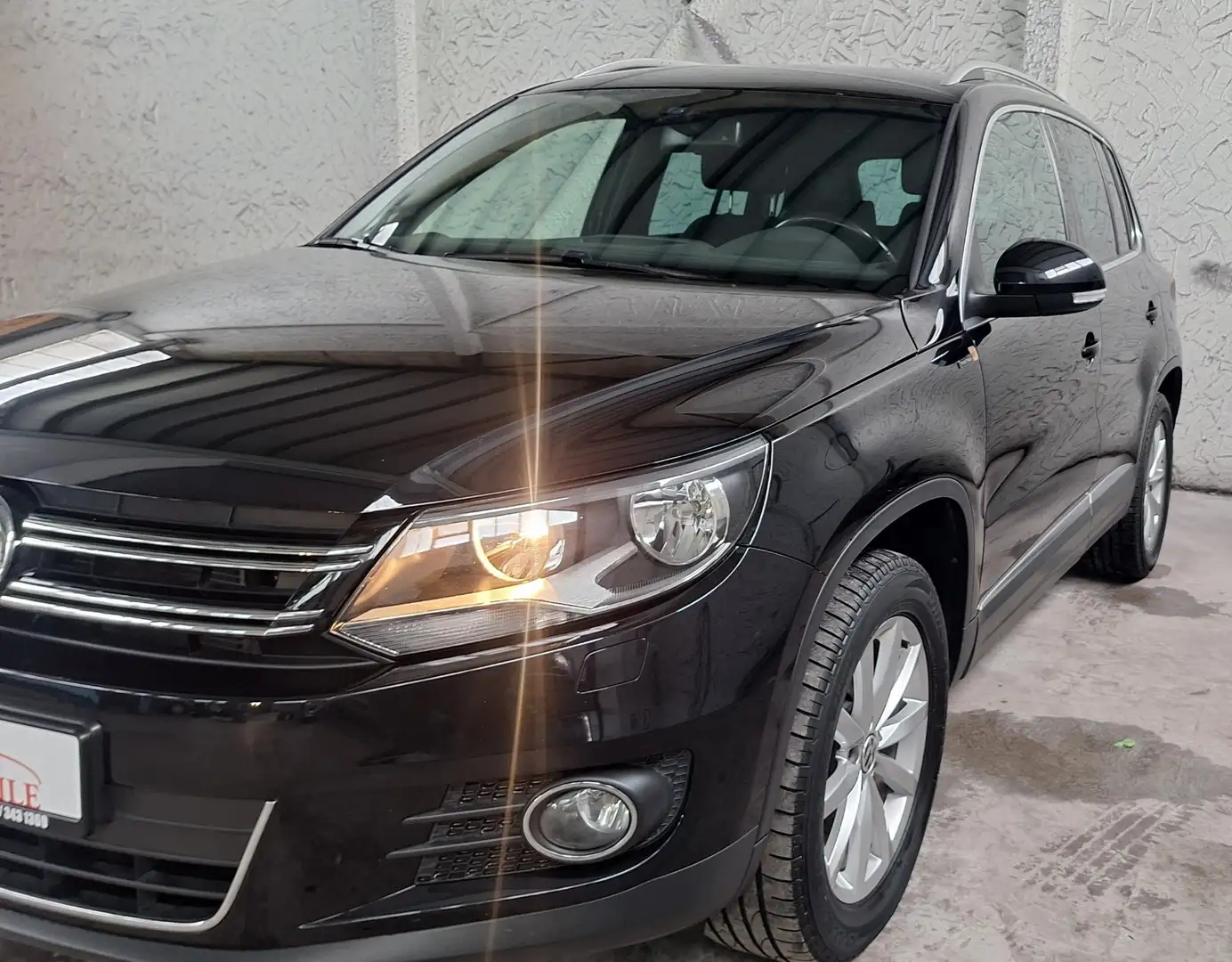 Volkswagen Tiguan Lounge Sport Schwarz - 1
