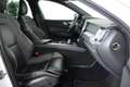 Volvo XC60 2.0 B5 AWD R-Design Navi / LED / Leder / Carplay / White - thumbnail 11