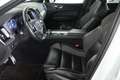 Volvo XC60 2.0 B5 AWD R-Design Navi / LED / Leder / Carplay / Wit - thumbnail 3