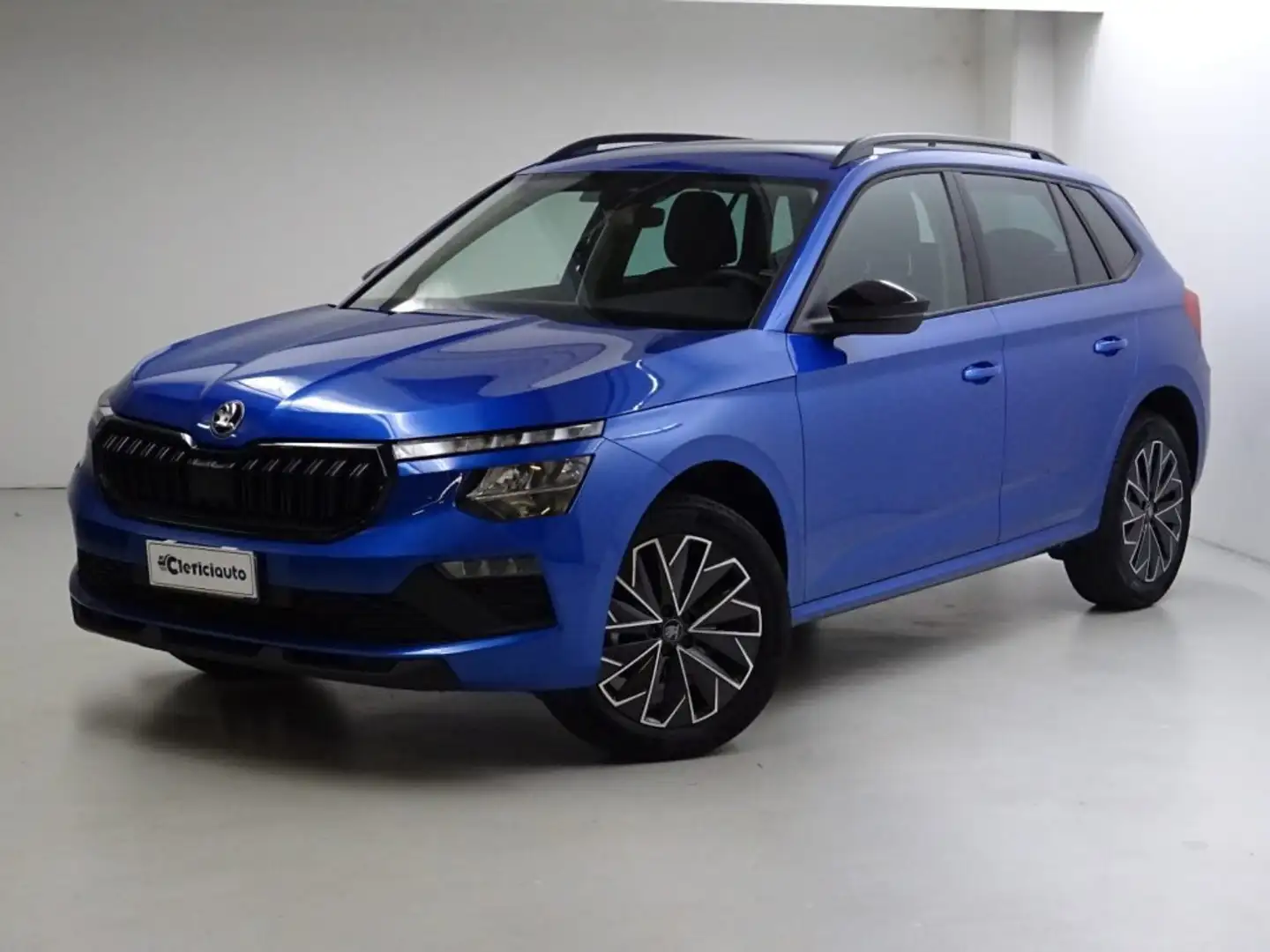 Skoda Kamiq 1.0 TSI 115 CV DSG Black Dots Azul - 1