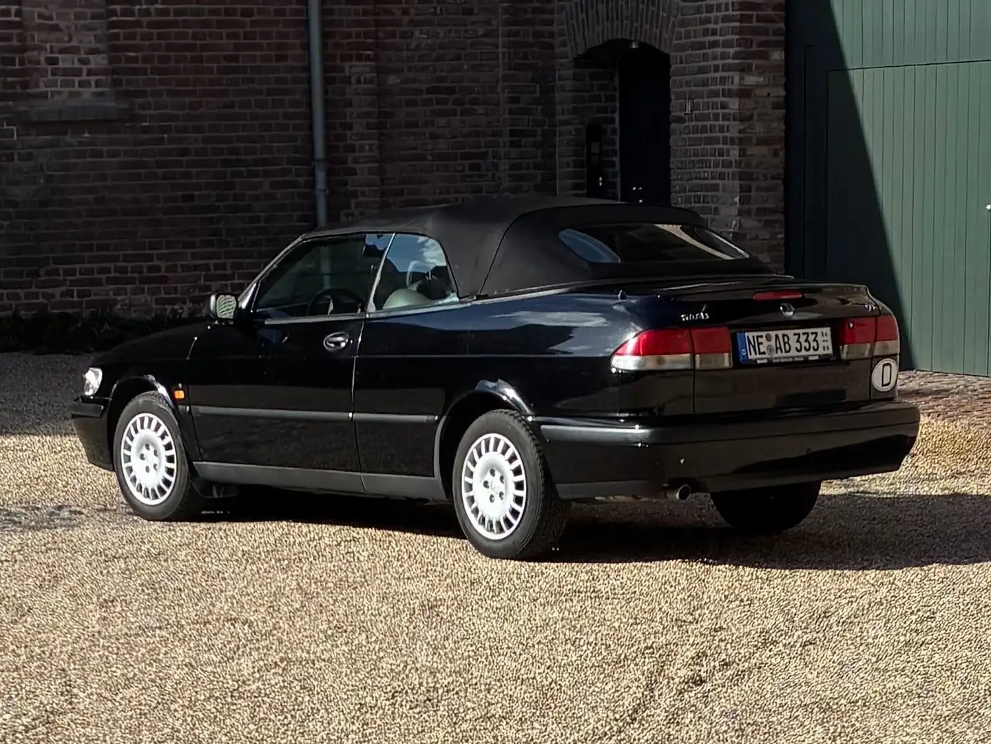 Saab 9-3 Schwarz - 2