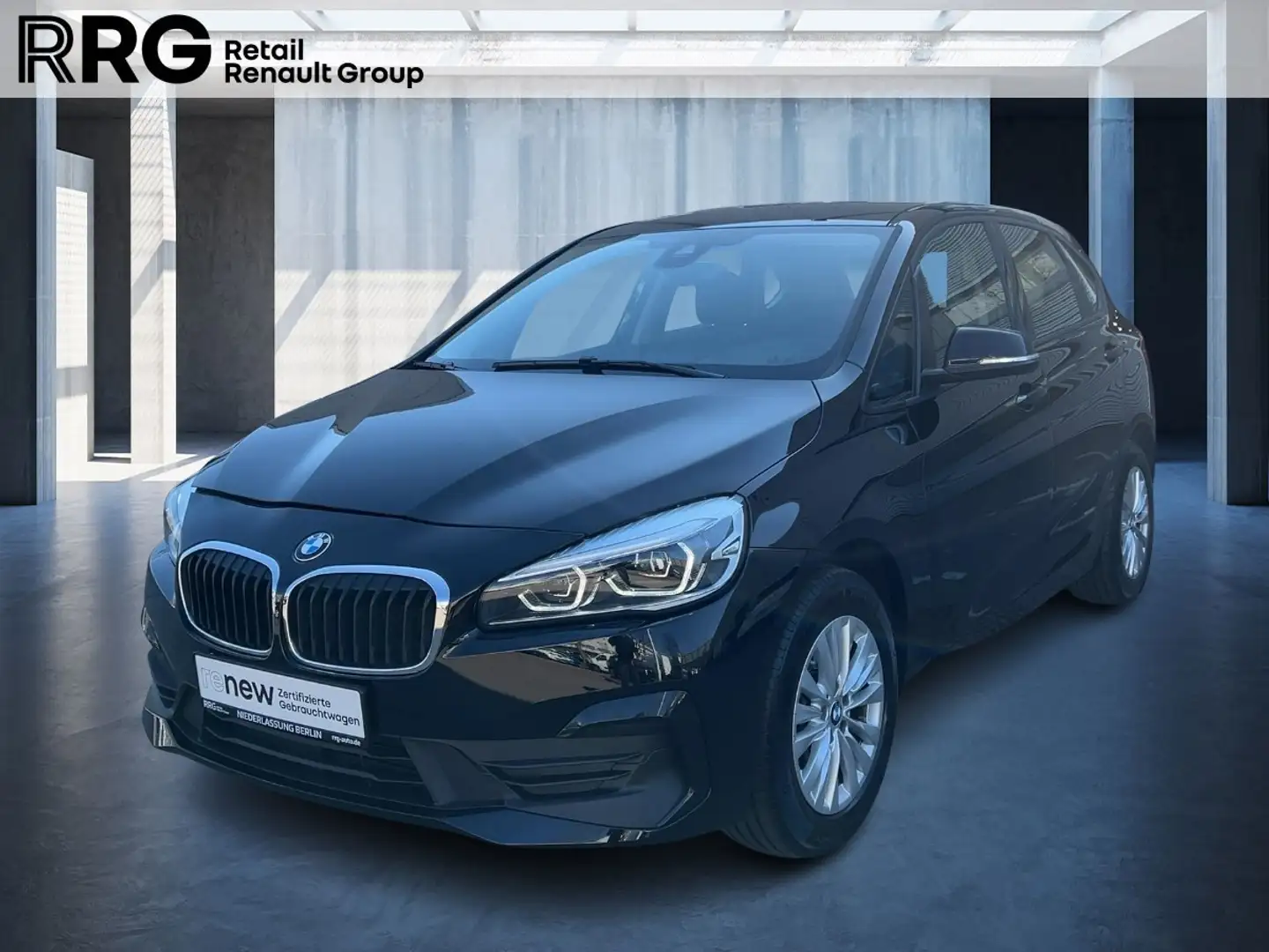 BMW 218 Active Tourer - 218i Advantage crna - 1