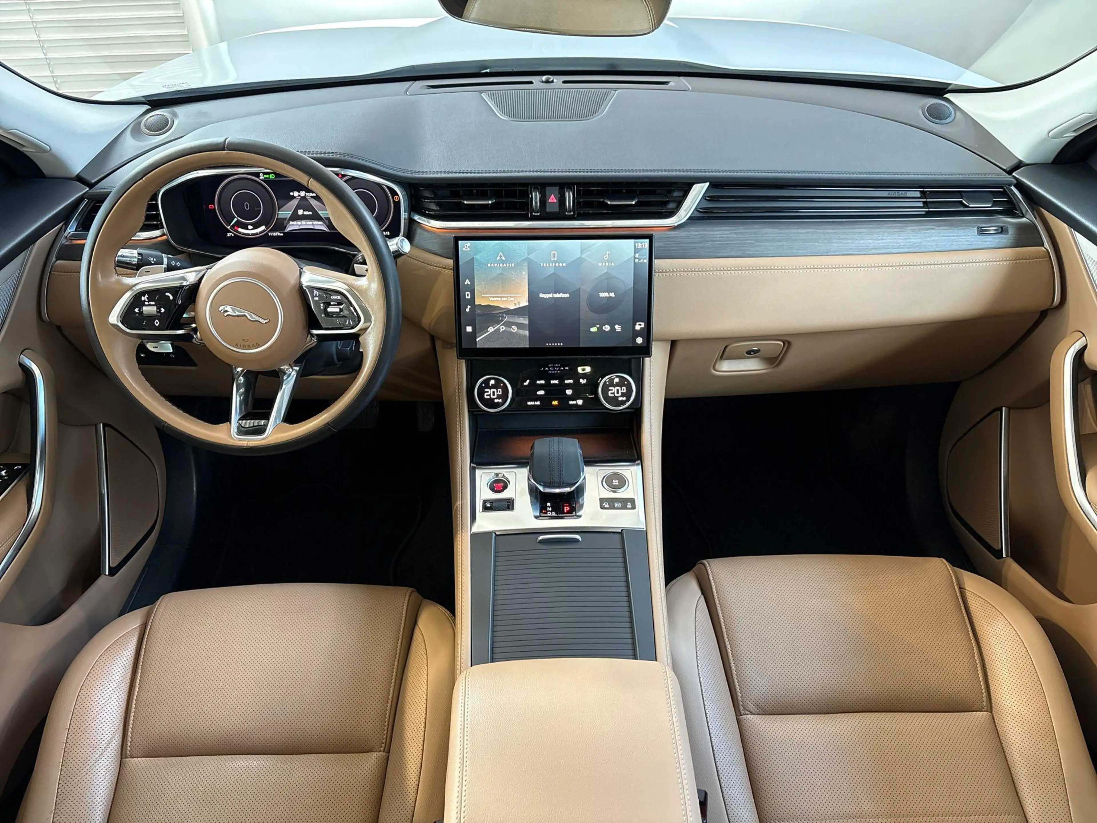 Jaguar F-Pace P400e S - PANO.DAK | BLACK EXT. PACK — photo 5