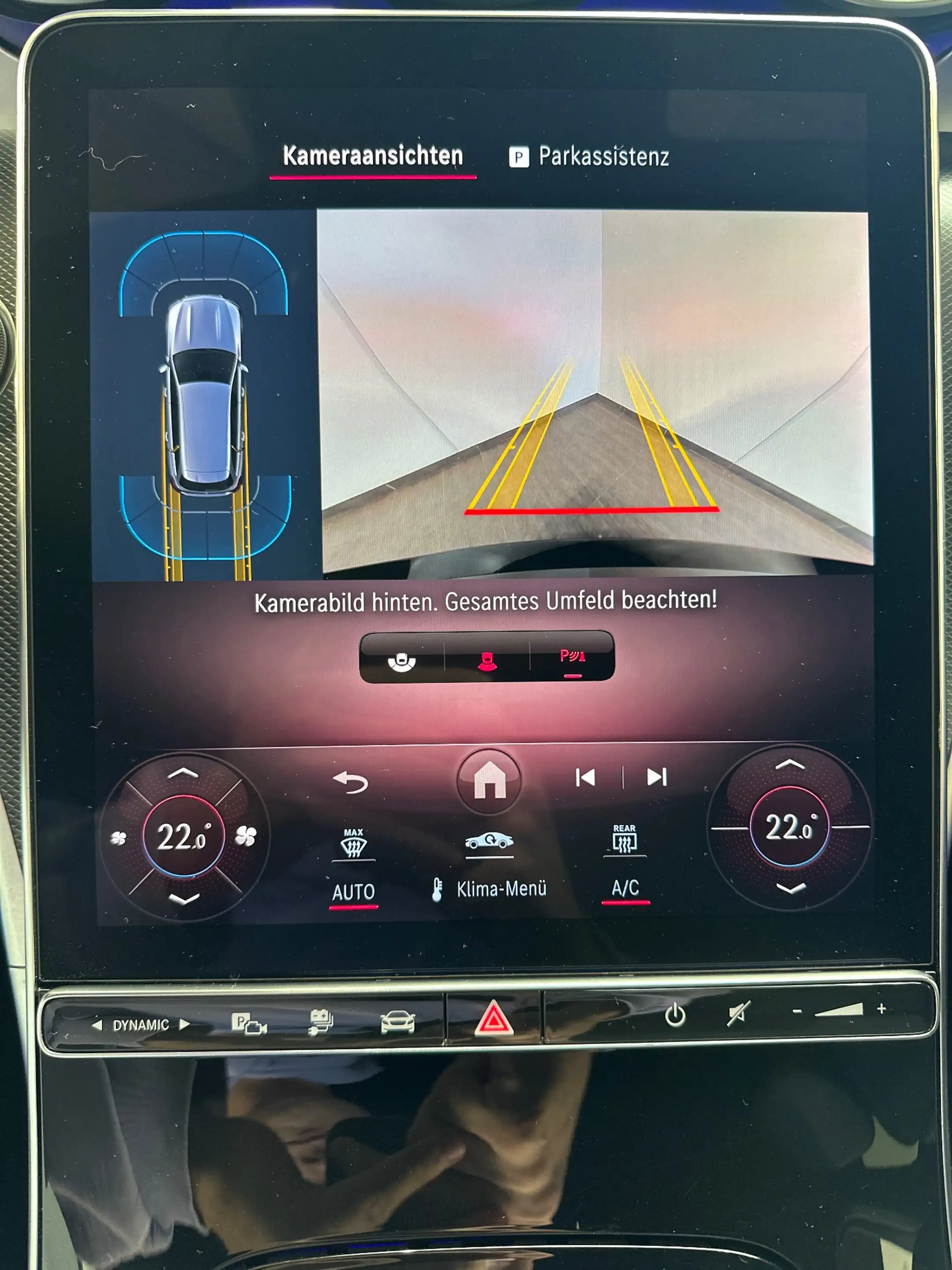 Mercedes-Benz C 300 T AMG Line Advanced NAV+LED+DISTRONIC+KAM+18ZOLL — photo 15