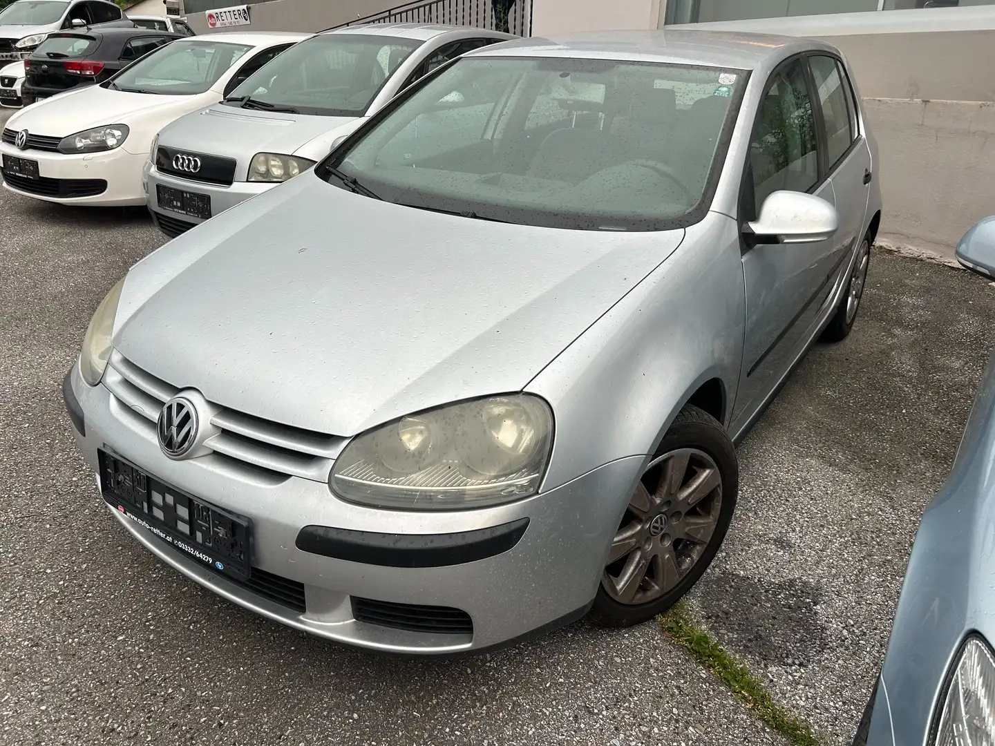Volkswagen Golf Trendline Grau - 2
