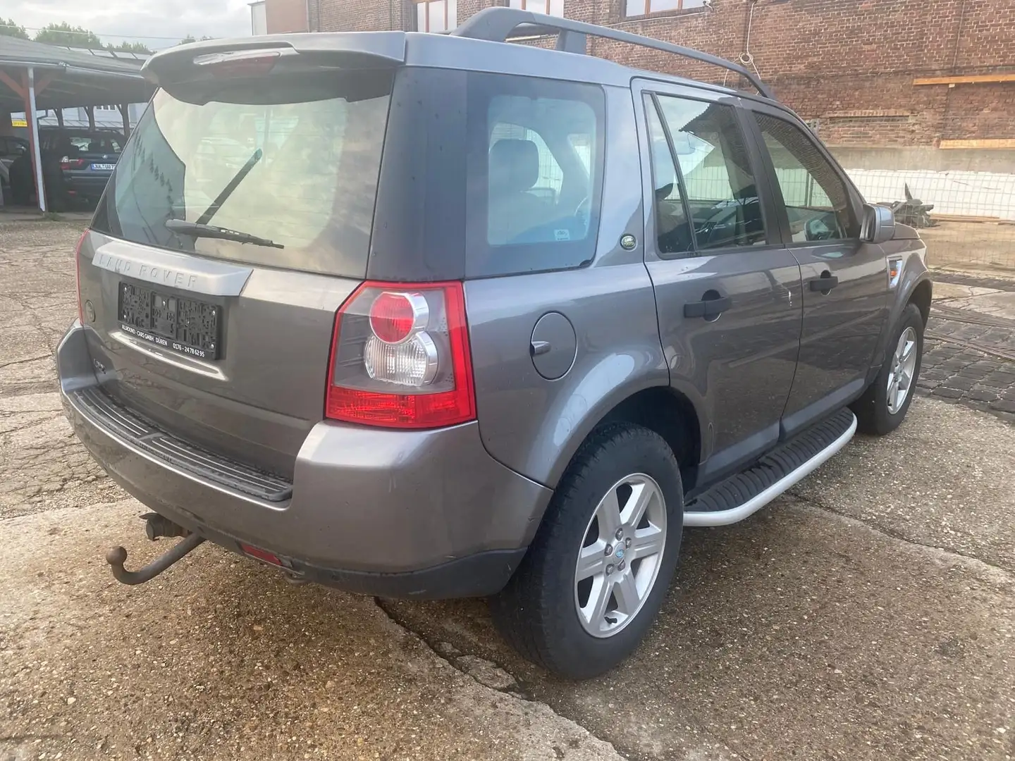 Land Rover Freelander E TD4/Neuer Motor+Turbo Grau - 2
