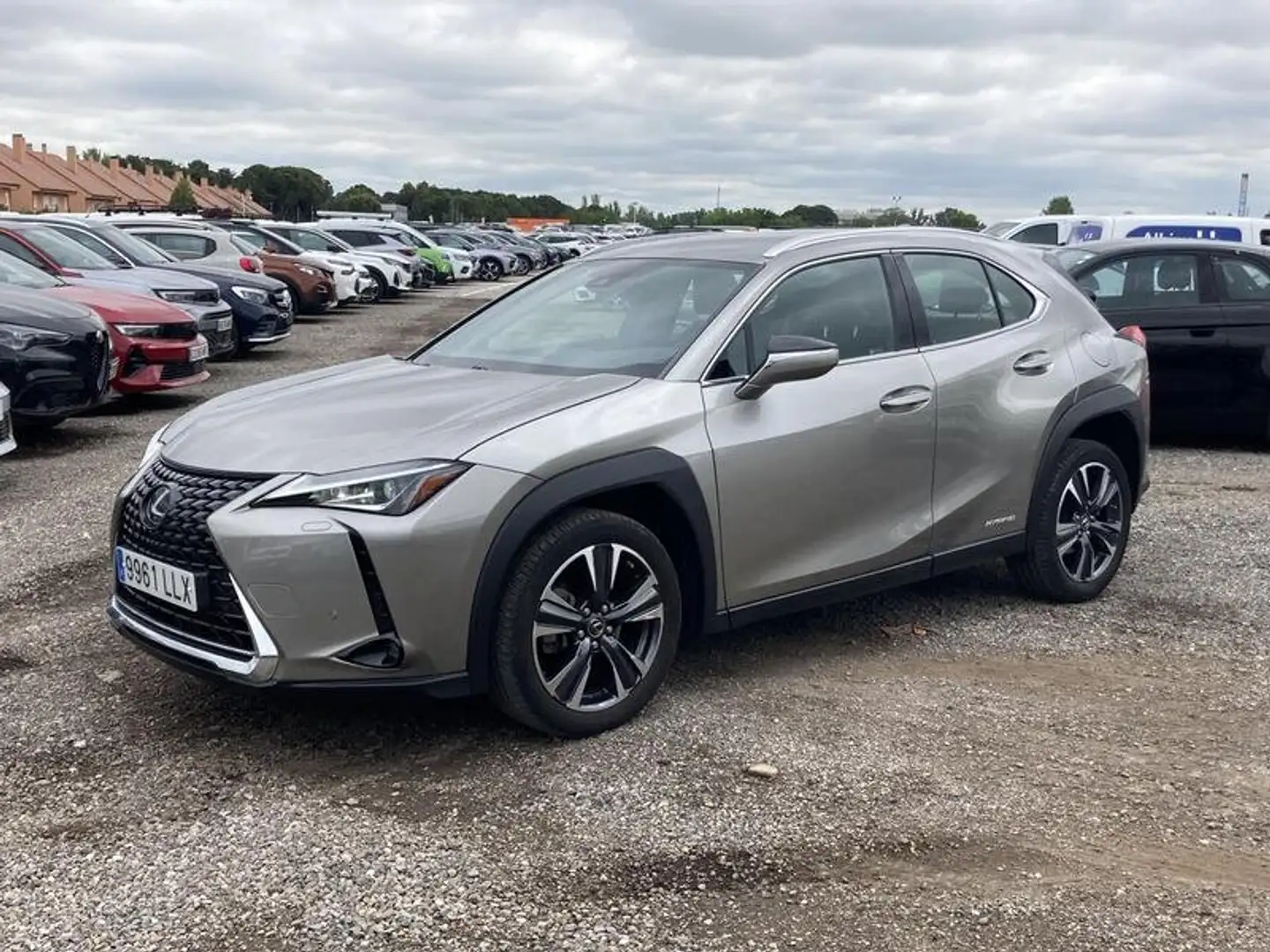 Lexus UX 250h 112 kW / 152 CV - 1