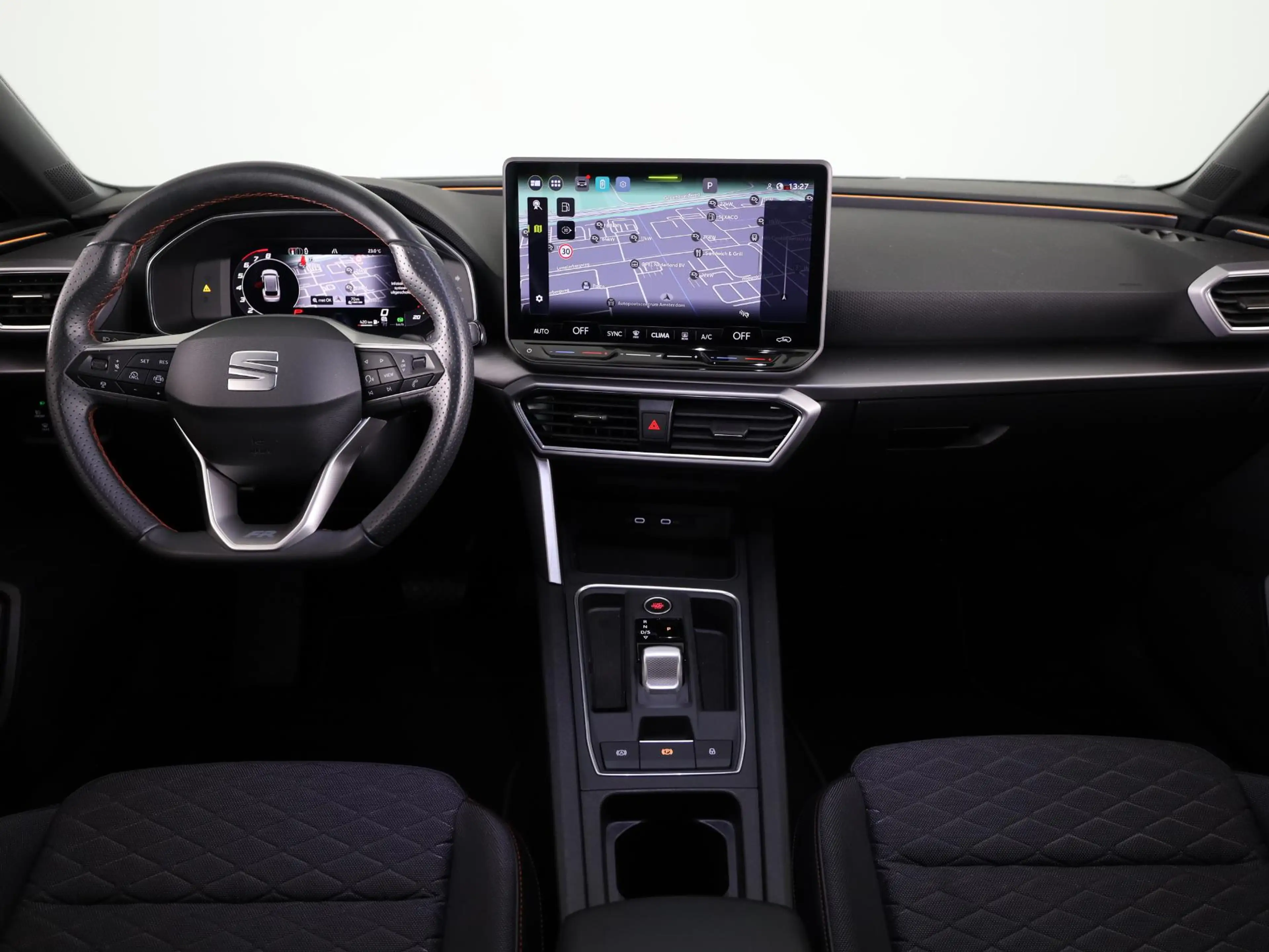 SEAT Leon e-Hybrid Sportstourer 1.5 TSI FR PHEV First Edition 204pk | — photo 6