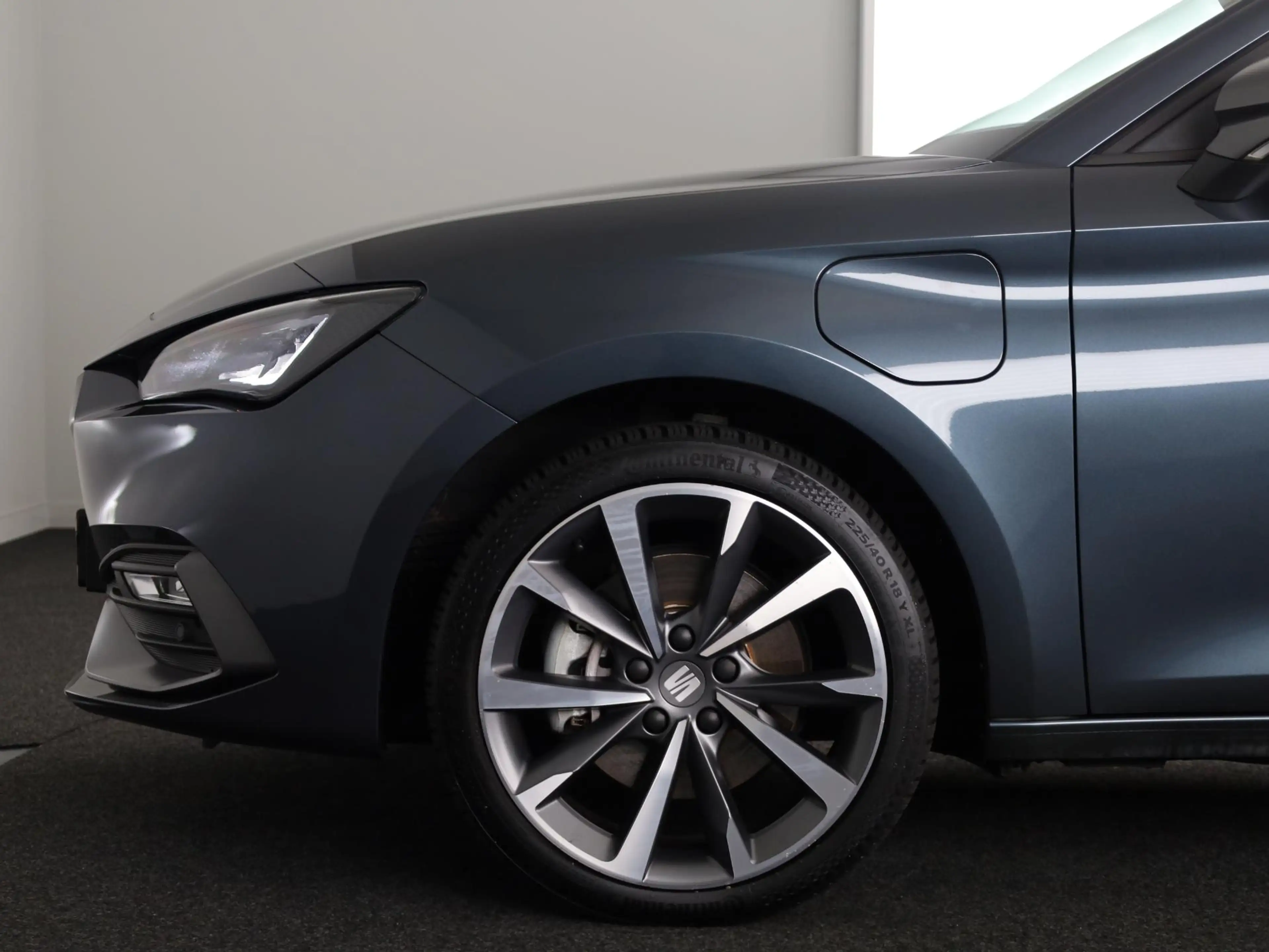 SEAT Leon e-Hybrid Sportstourer 1.5 TSI FR PHEV First Edition 204pk | — photo 12
