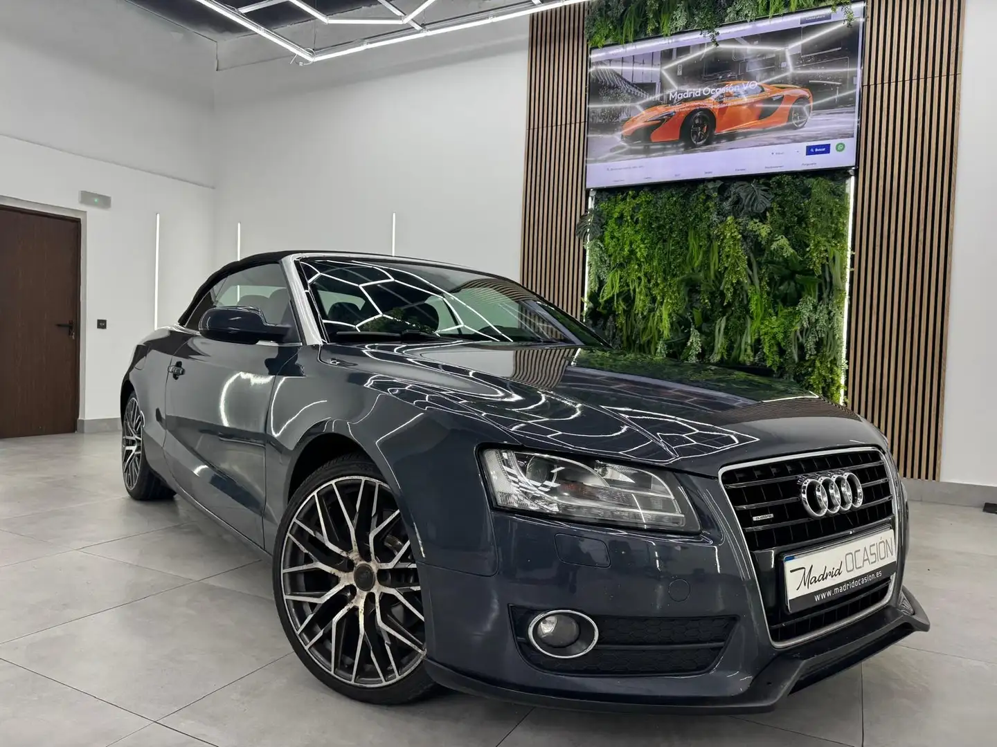 Audi A5 Cabrio 3.0TDI quattro S-Tronic Gris - 2