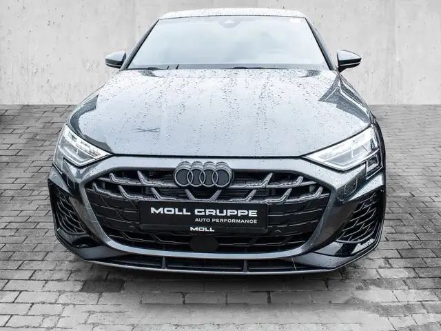 Audi S3 view 3