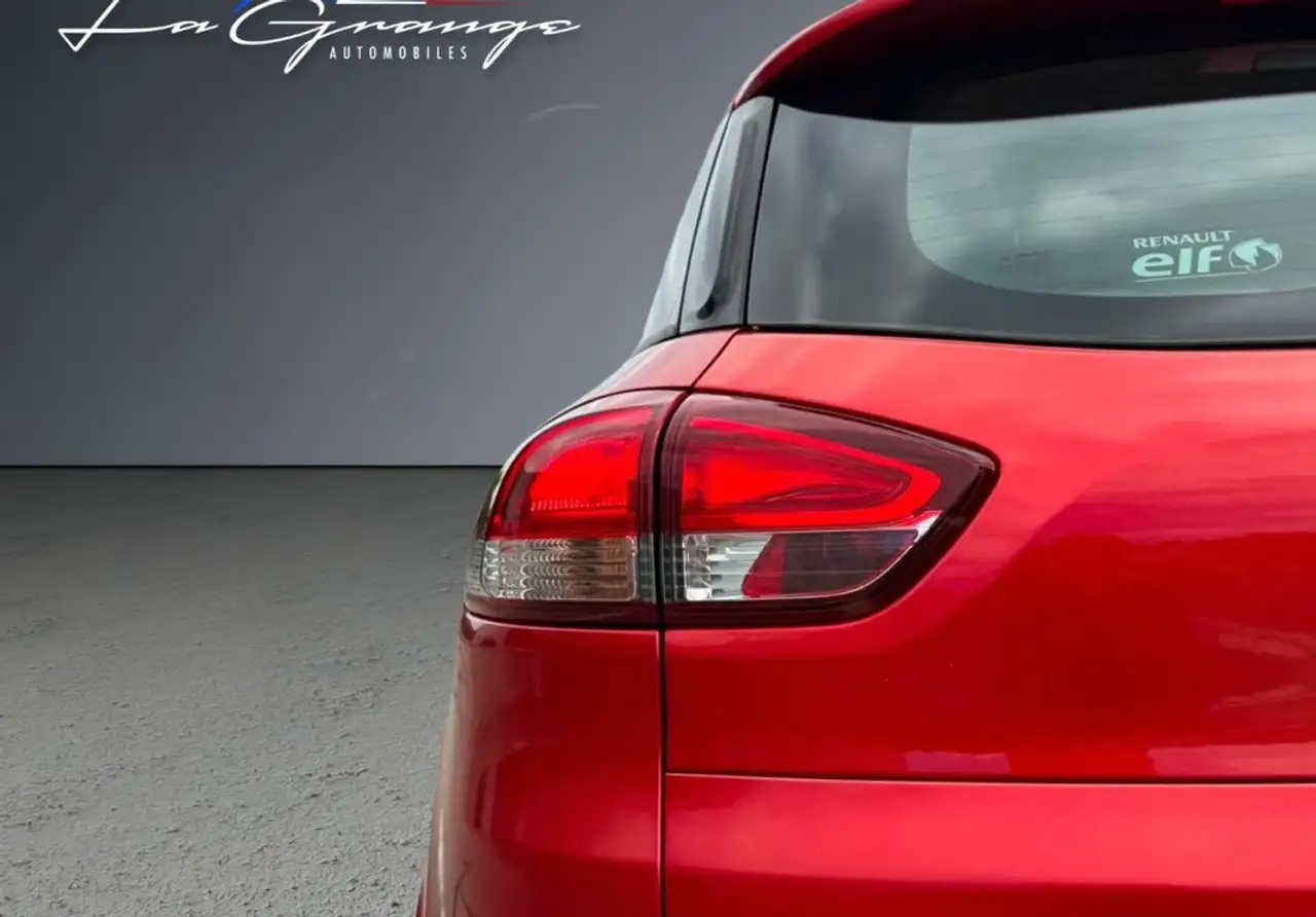 Renault Clio Grandtour — photo 23