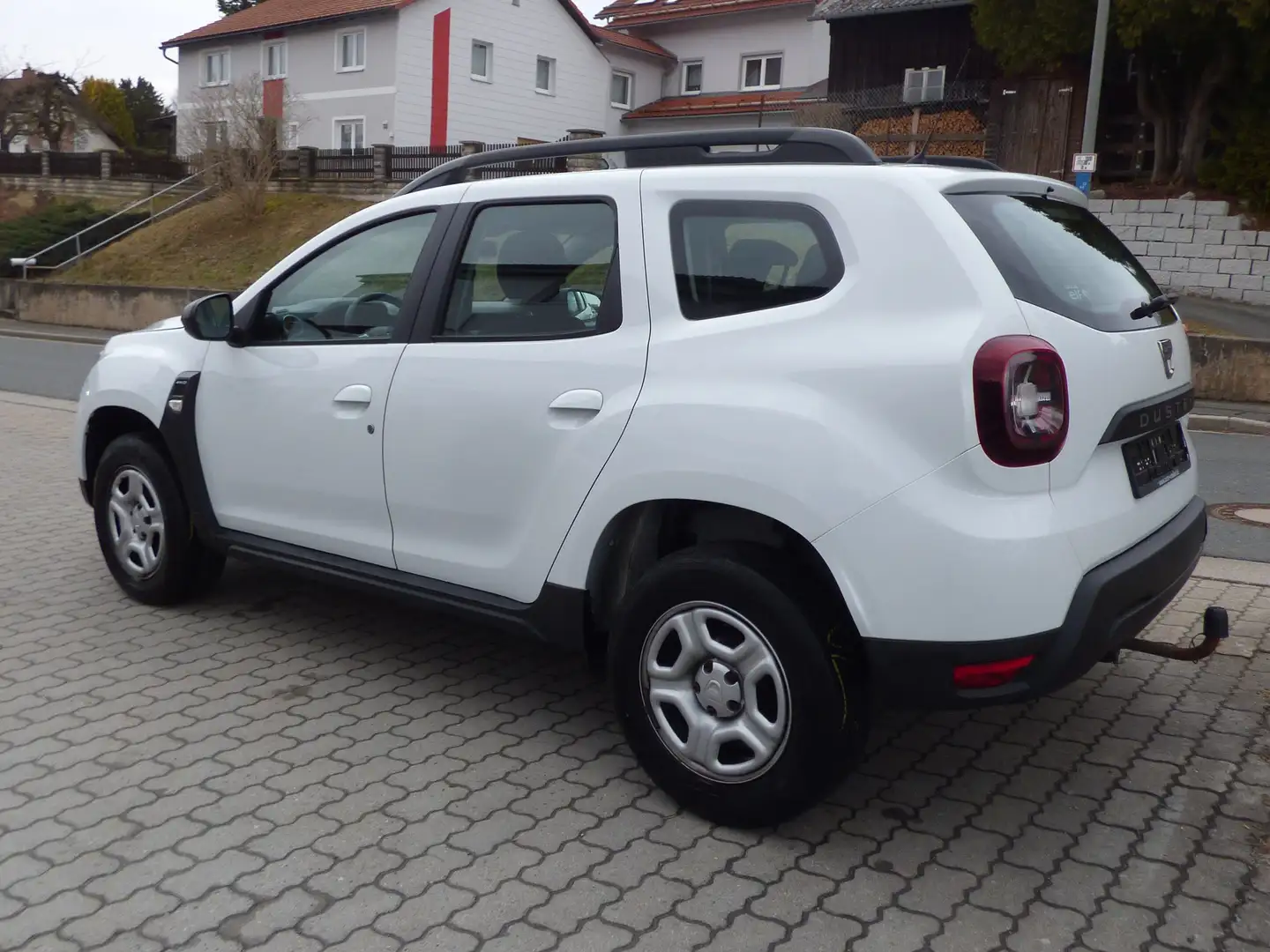 Dacia Duster Comfort 4WD Weiß - 2