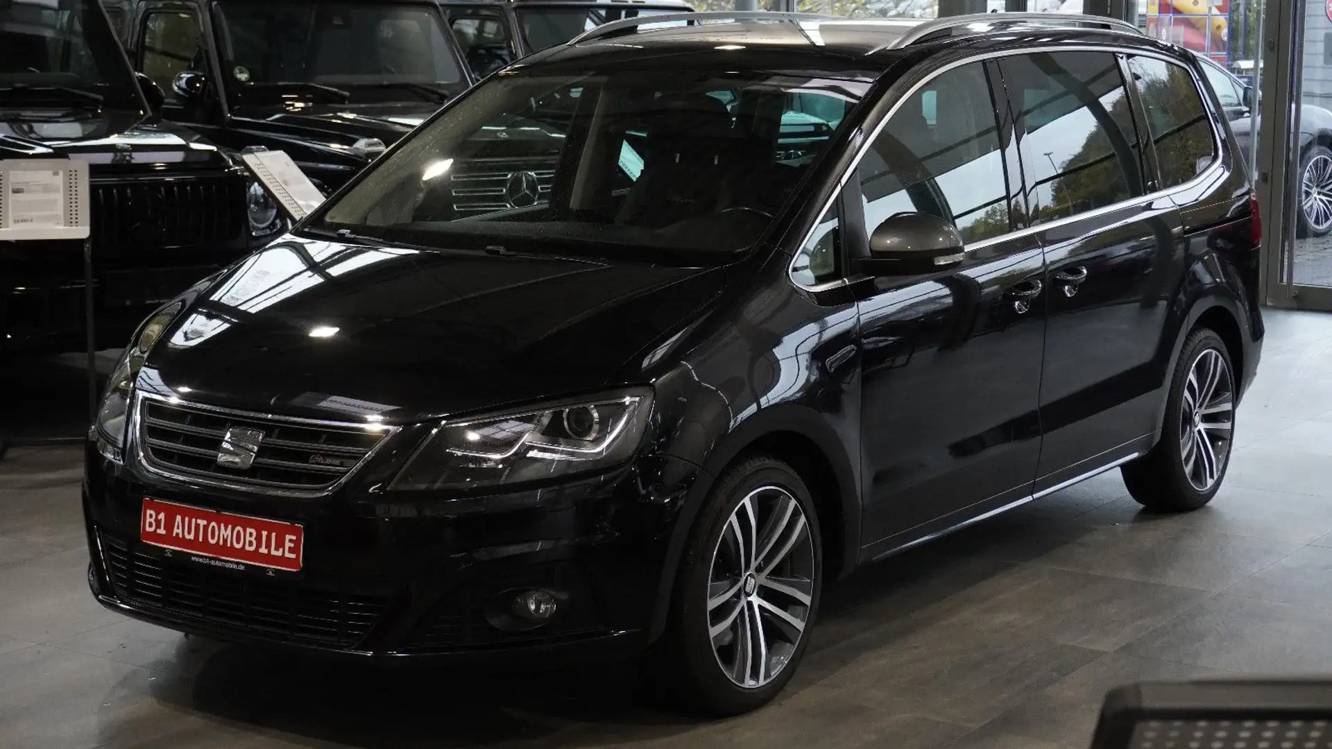 SEAT Alhambra FR-Line*AHK*NAVI*KAMERA*7SITZER* Schwarz - 1