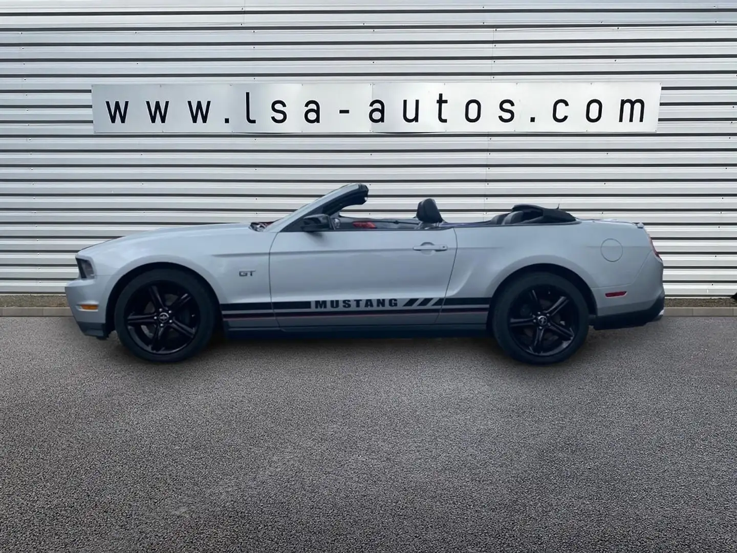 Ford Mustang V8 CABRIOLET 4.6 GT 304 CH Gris - 2