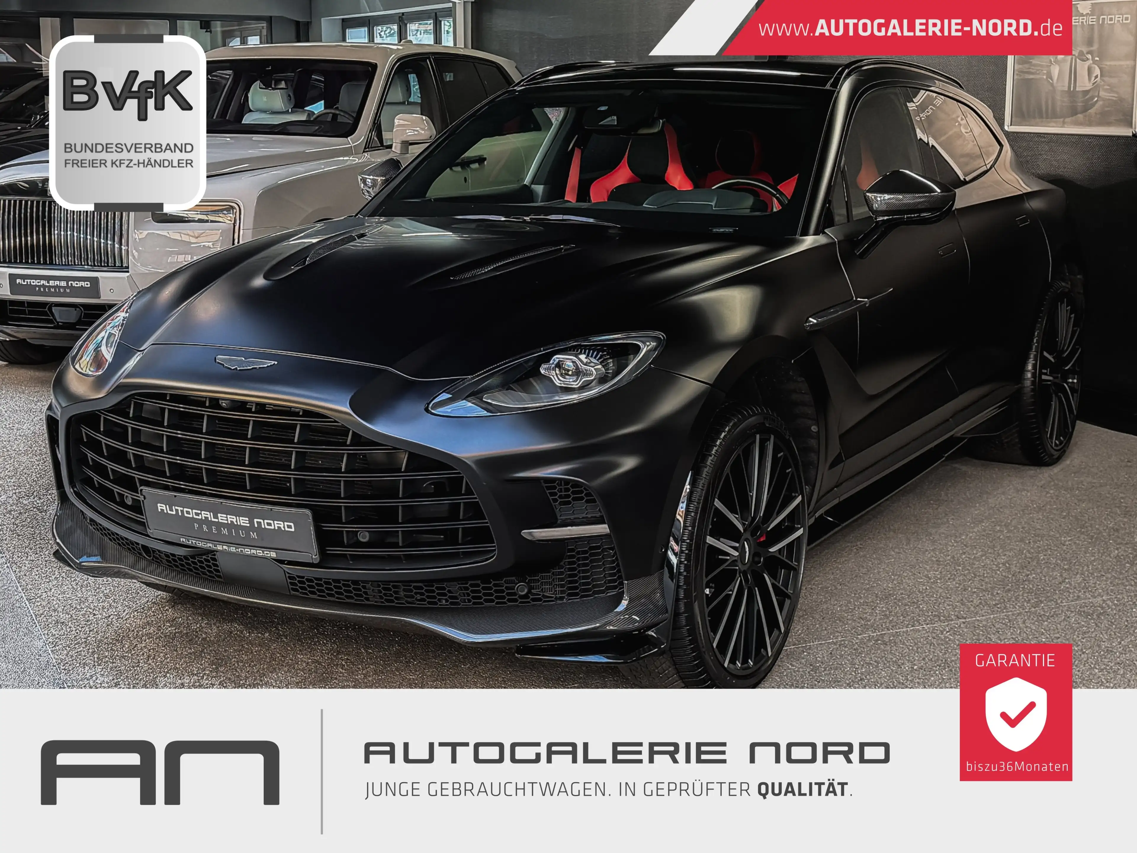 Aston Martin DBX 707