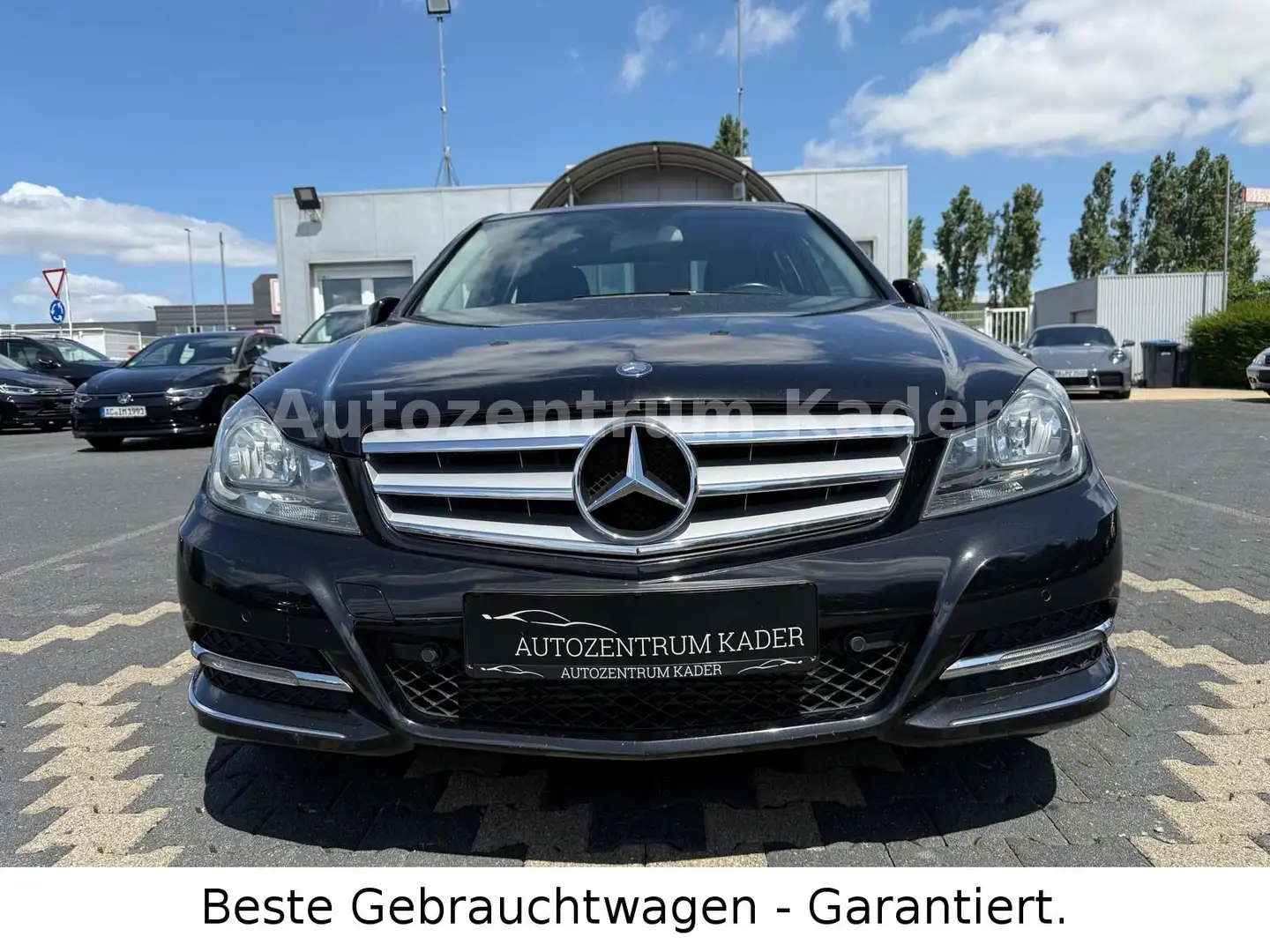 Mercedes-Benz C 180 Lim. C 180 CGI BlueEfficiency*Navi*LED*T-Leder*S Noir - 1