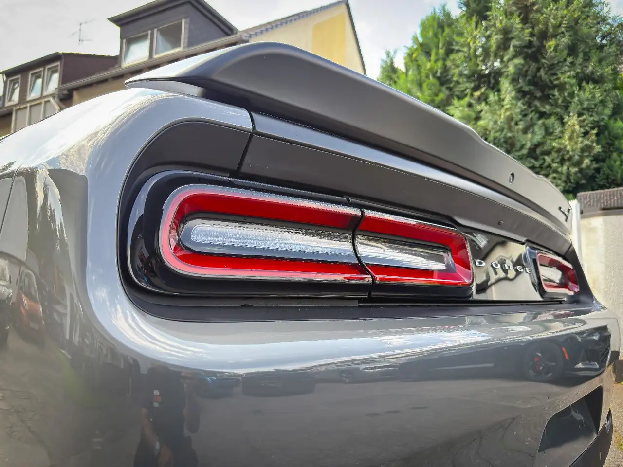 Dodge Challenger 2024 — фото 15