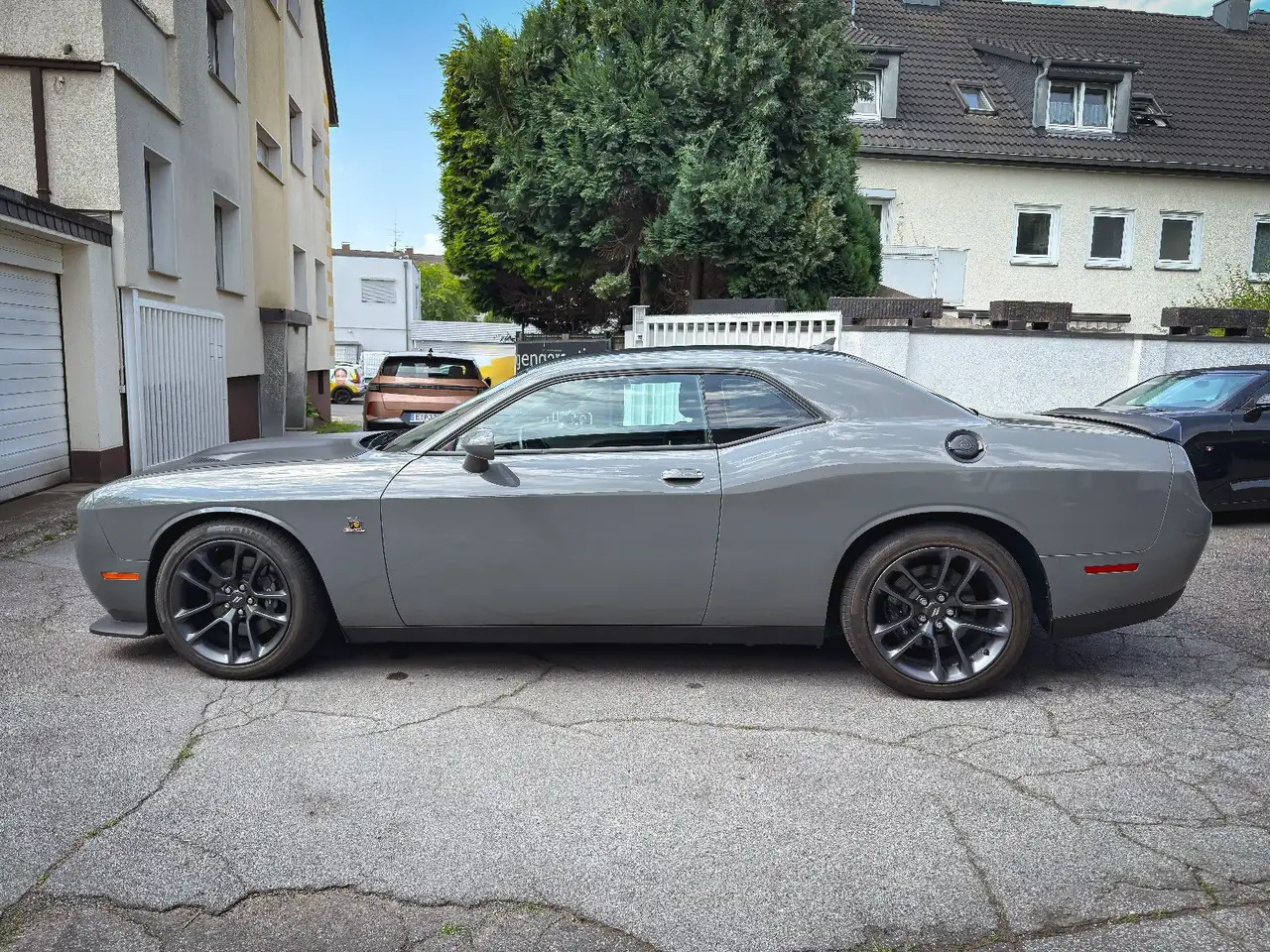 Dodge Challenger 2024