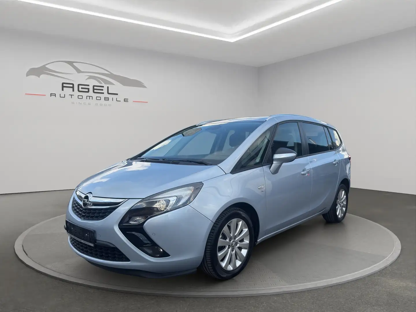 Opel Zafira Tourer Drive*AHK*PDC V/H*LMF 17ZOLL*TÜV Neu* Grau - 1