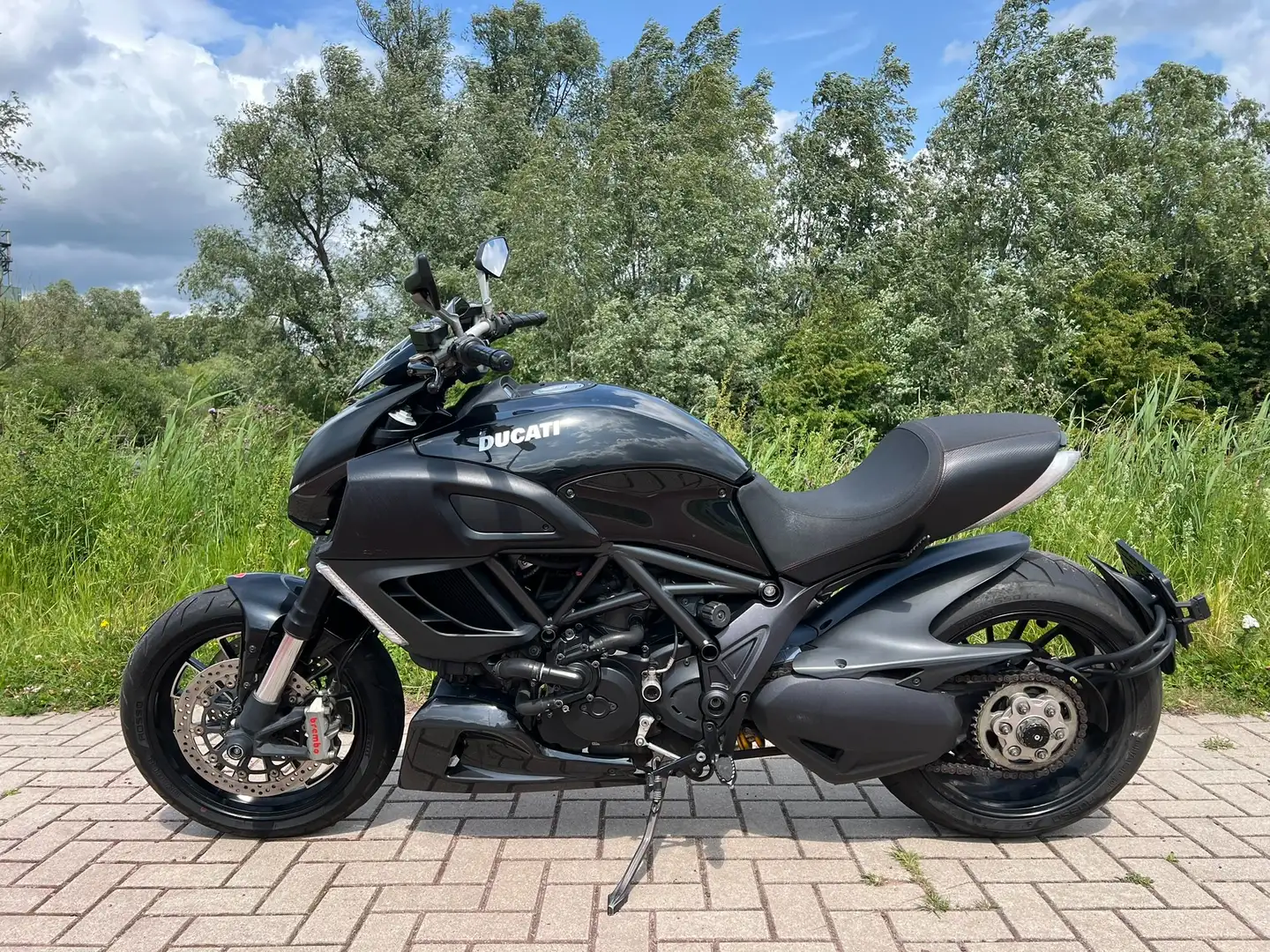 Ducati Diavel AMG Noir - 2