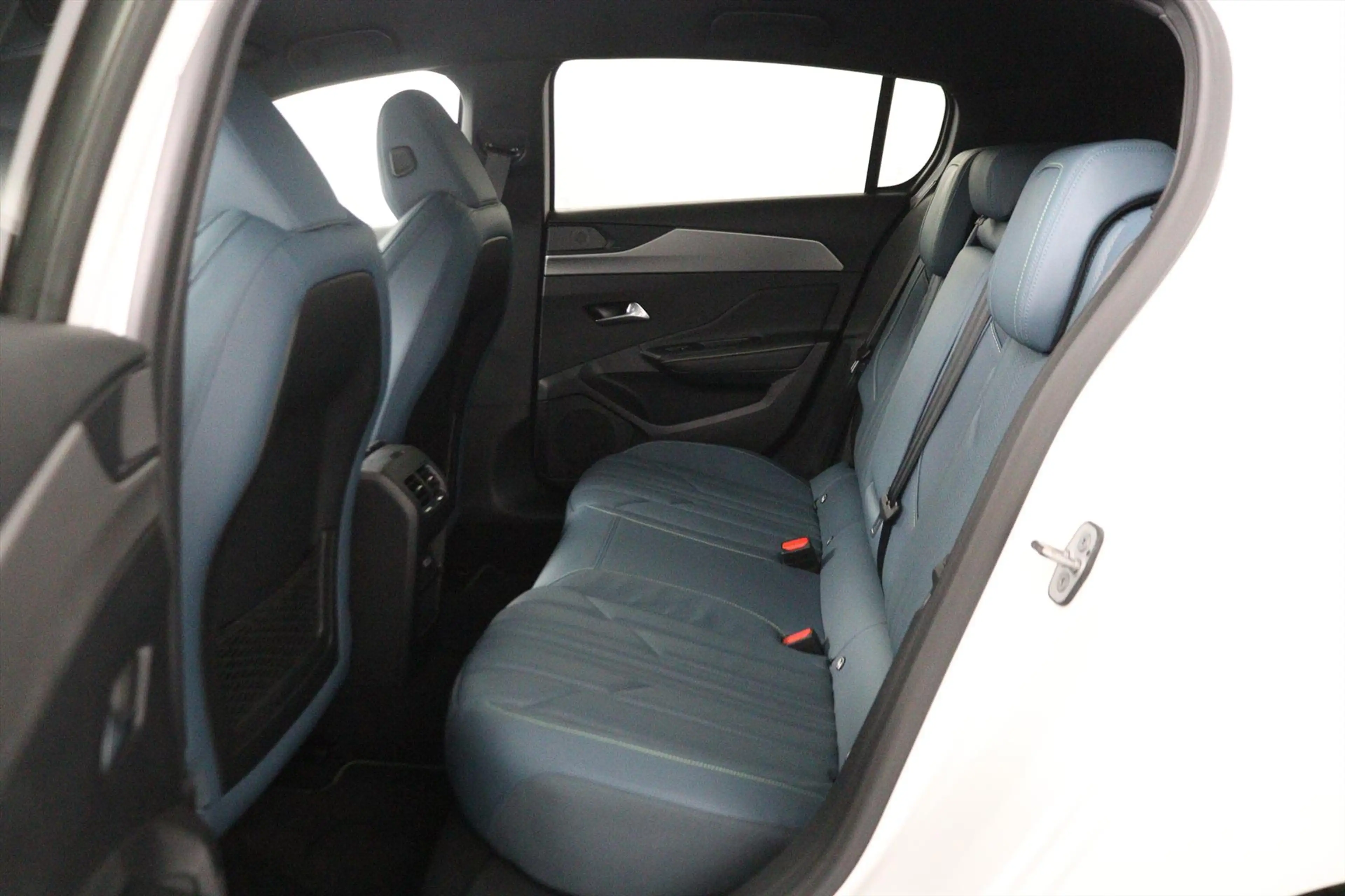 Peugeot 308 1.2 PURETECH GT PACK BUSINESS AUTOMAAT ECC/ADAP.CR — photo 26