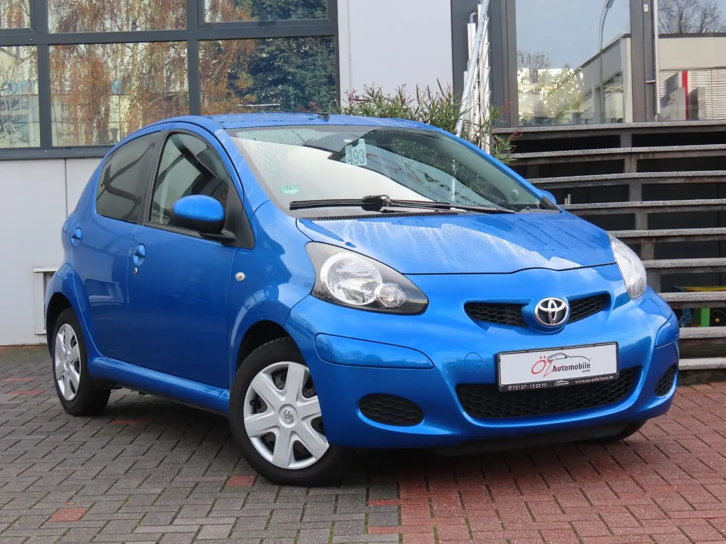 Toyota Aygo 1,0-l-VVT-i Kamera HU 02/26 Blauw - 1