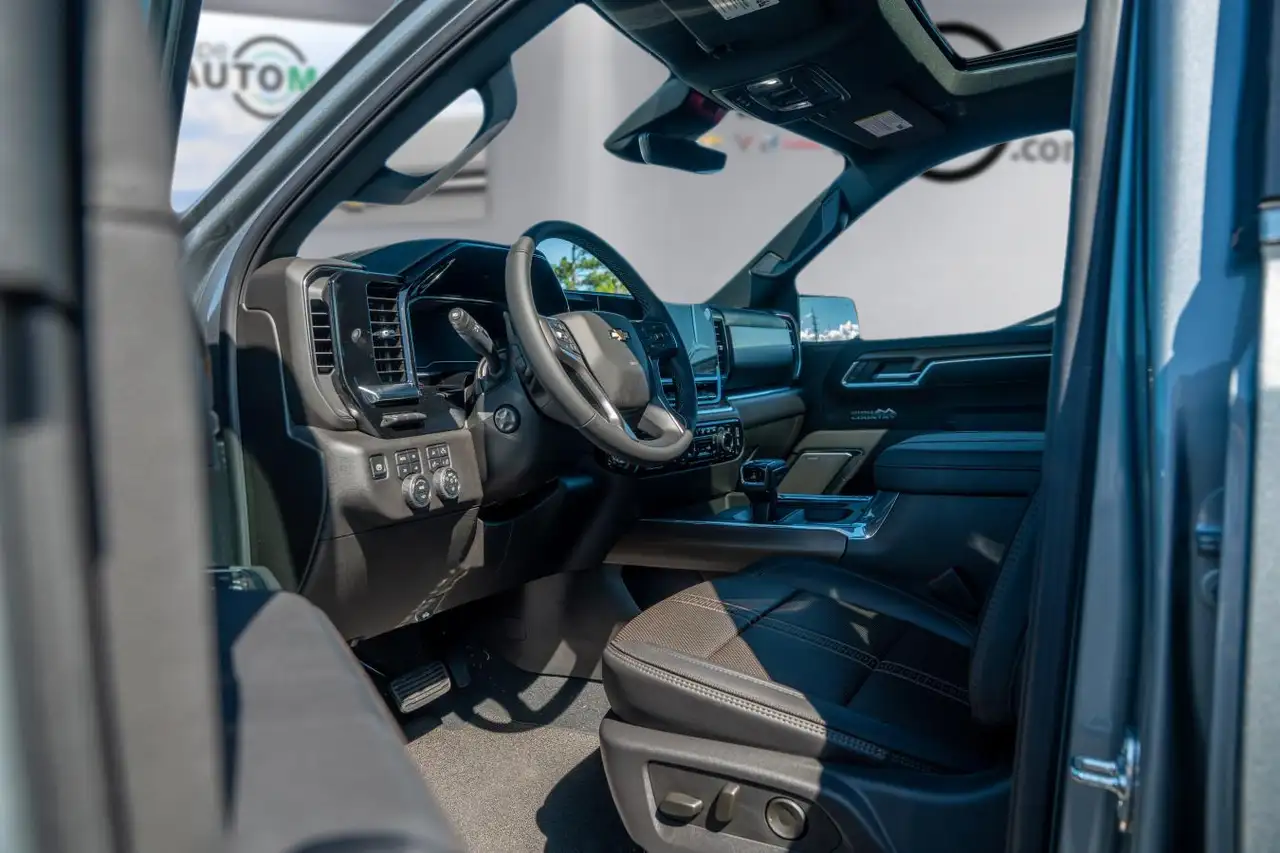 Chevrolet Silverado 1500 снимка Chevrolet Silverado 1500