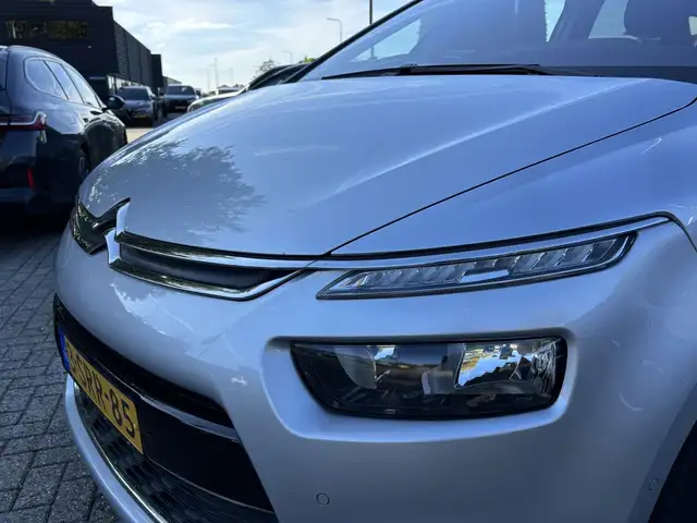 Citroen C4 Picasso view 7