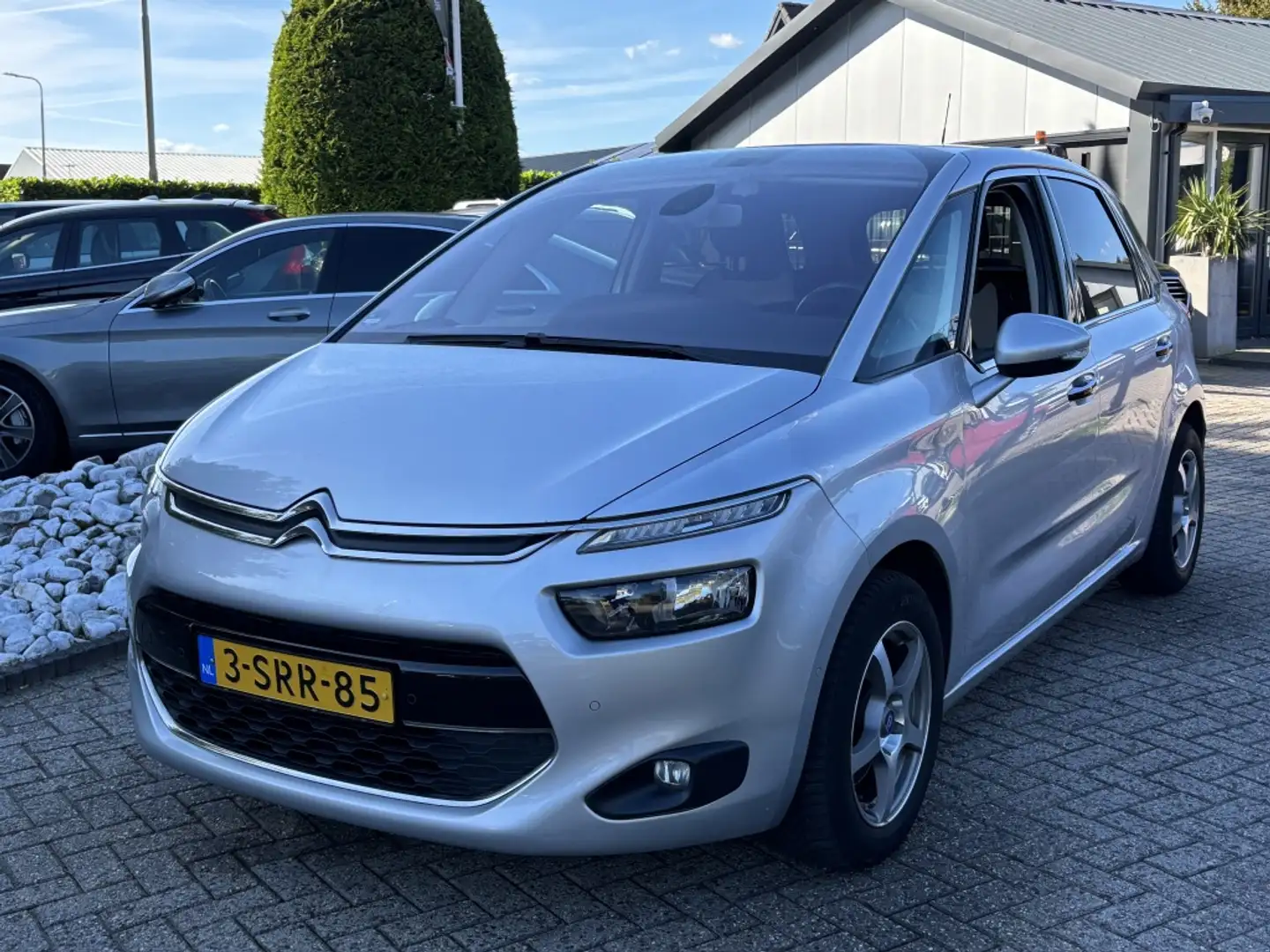 Citroen C4 Picasso 1.6 Intensive 2013 Nieuw Model Trekhaak Grijs - 1