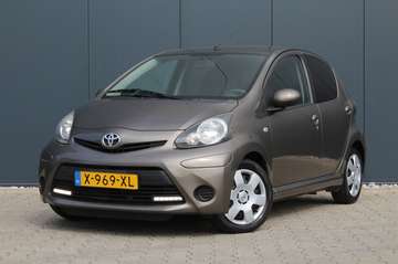 1.0 VVT-i Aspiration | 5 Deurs | Airco | Bluetooth