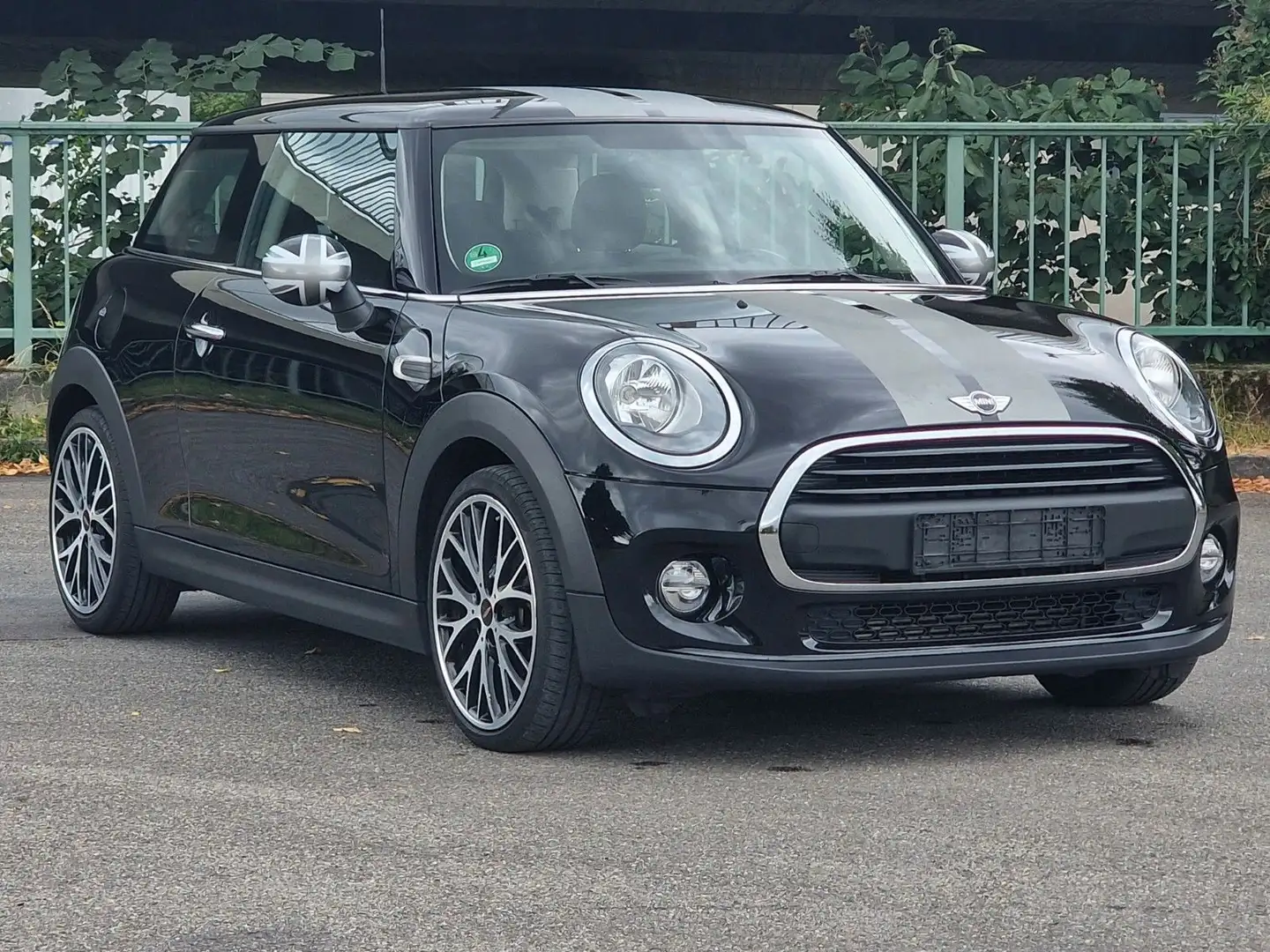 MINI One Mini 3-trg. One First *Sitzheizung*Klima* Zwart - 1