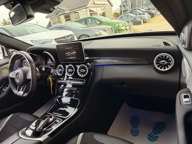 Mercedes-Benz C 63 Amg view 15