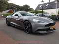 Aston Martin Vanquish V12 6.0 Touchtronic 2+2 CARBON // B&O // 1st OWNER Gris - thumbnail 3